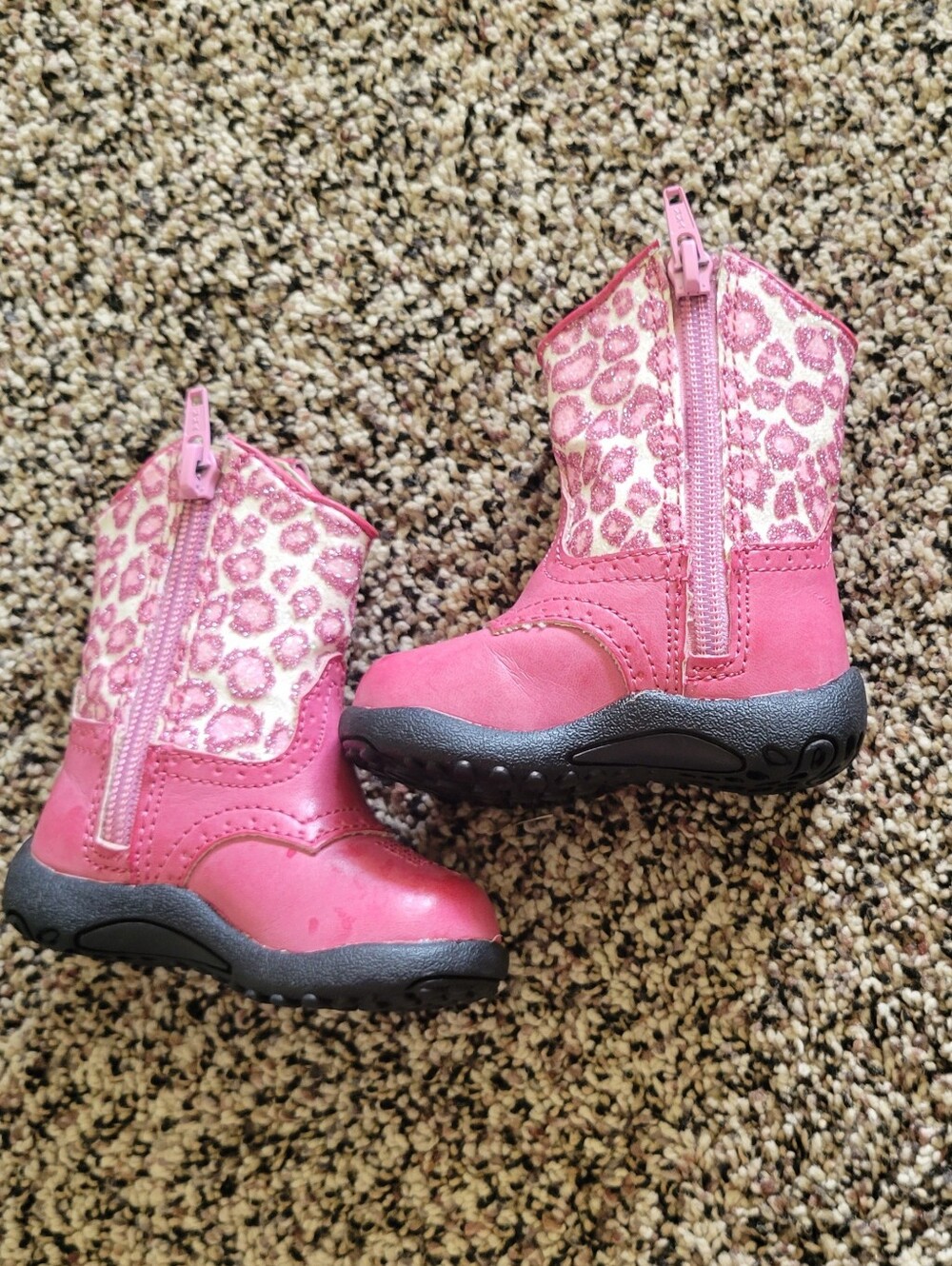 NWOT Baby Roper Boots